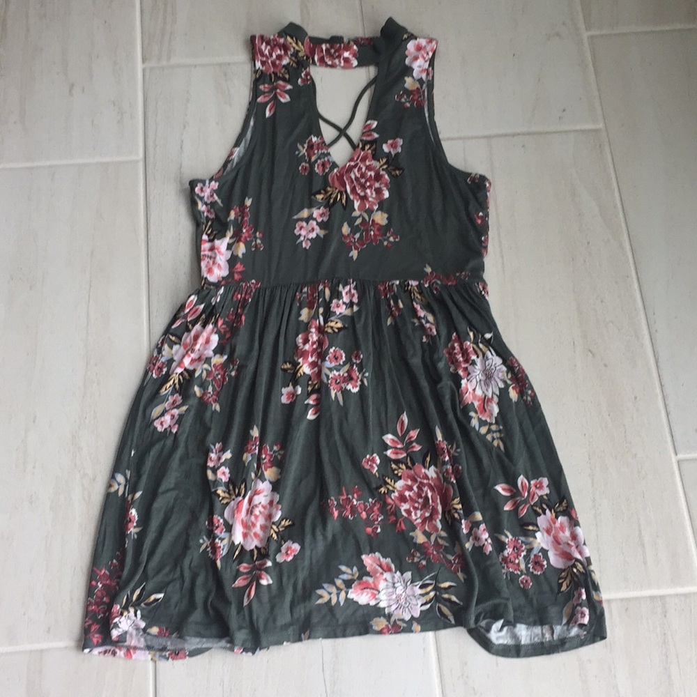 👗 Gently used summer dress 👗
